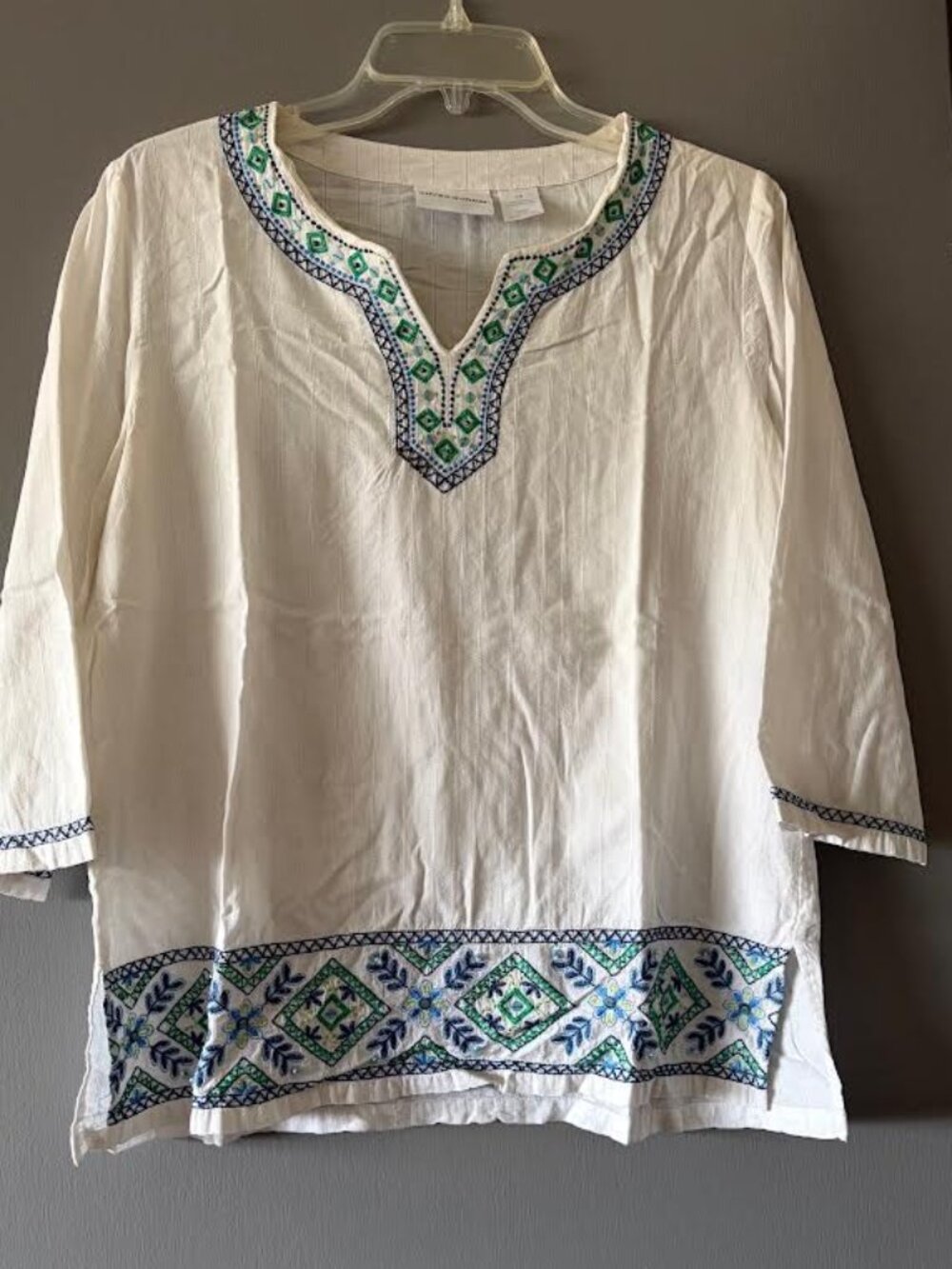 White Tunic with embroidery